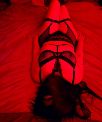 Анкета проститутки Арина - город Константиновка, 26 лет, №13789